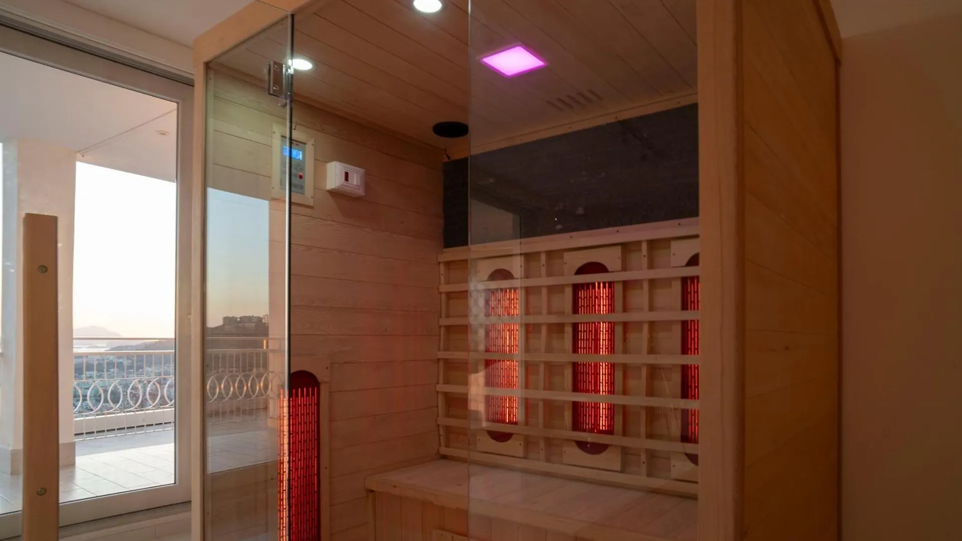 Caravaggio Luxury Apartment Naples Italy