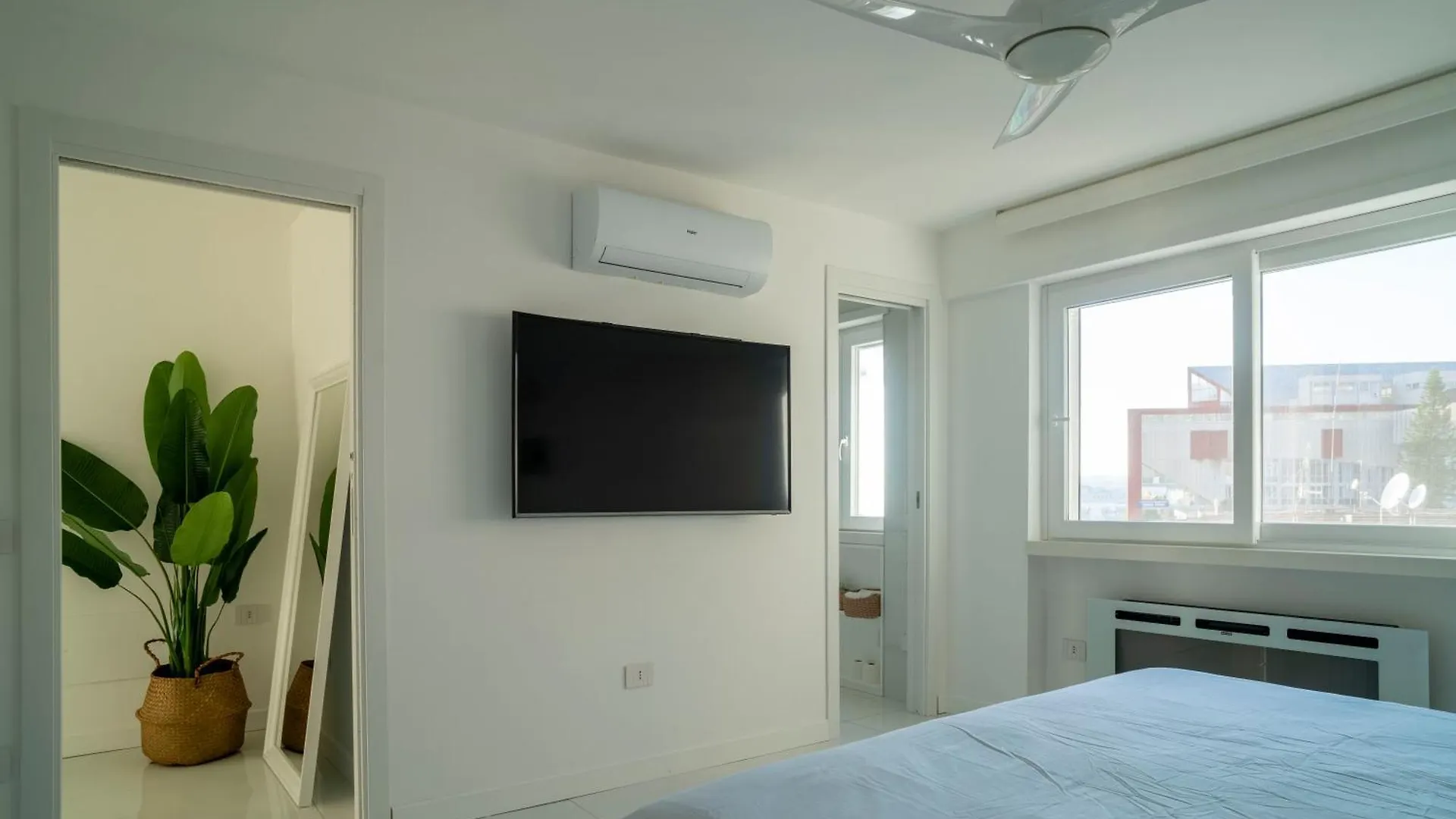 Caravaggio Luxury Apartment Naples Italy